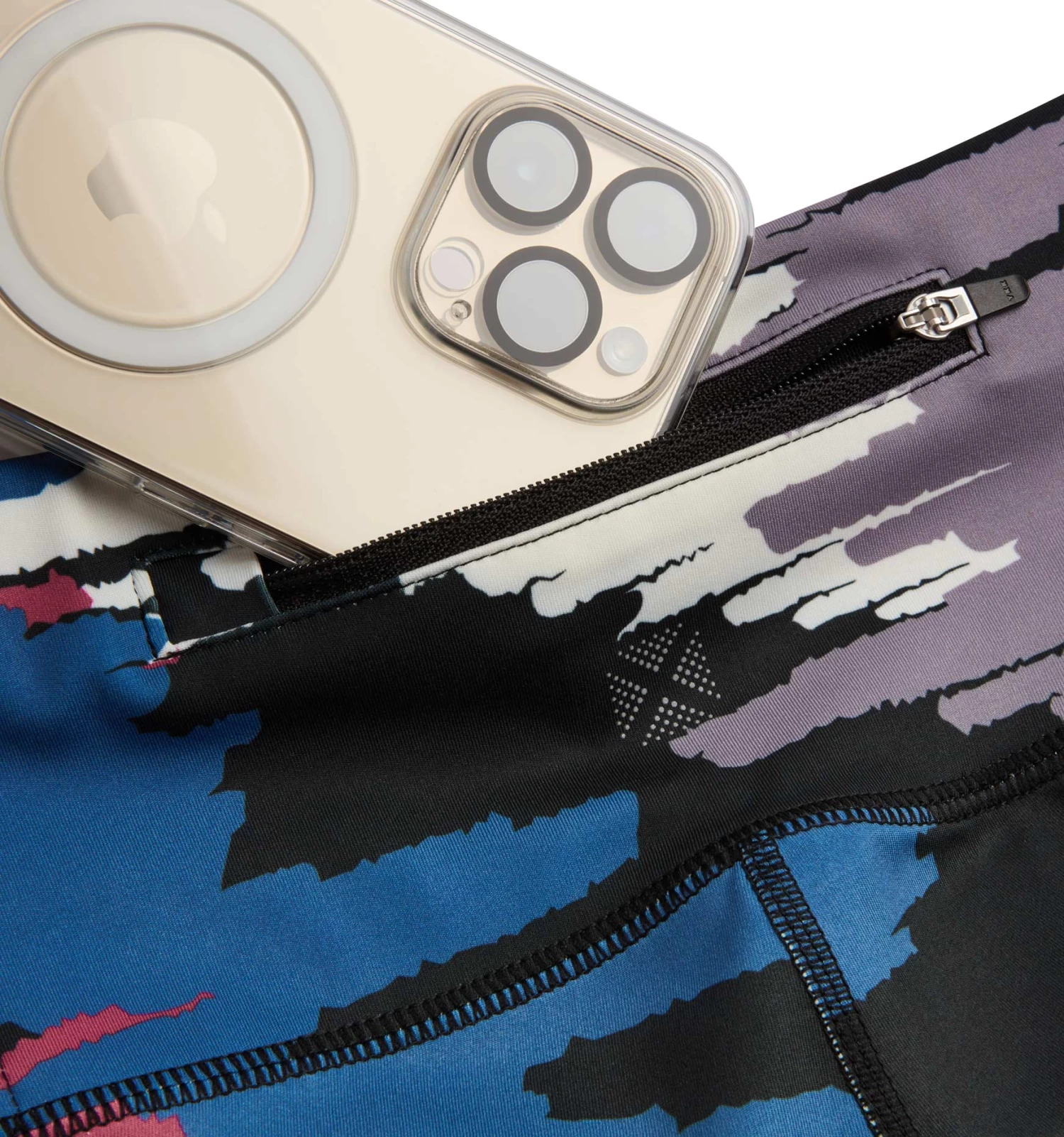 Streamline 7/8 Legging - Disruptor - Image 3